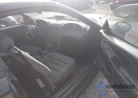 1998 Ford Mustang z USA, uszkodzony, nr VIN 1FAFP4041WF134690